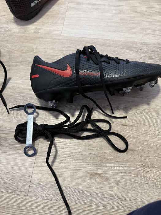 ..Мъжки бутонки..