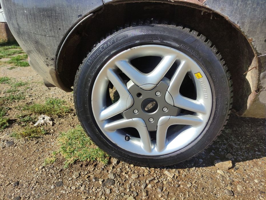 Momo ferrari 4x108 с гуми