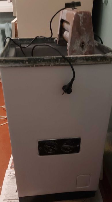 Продается советская стиральная машинка