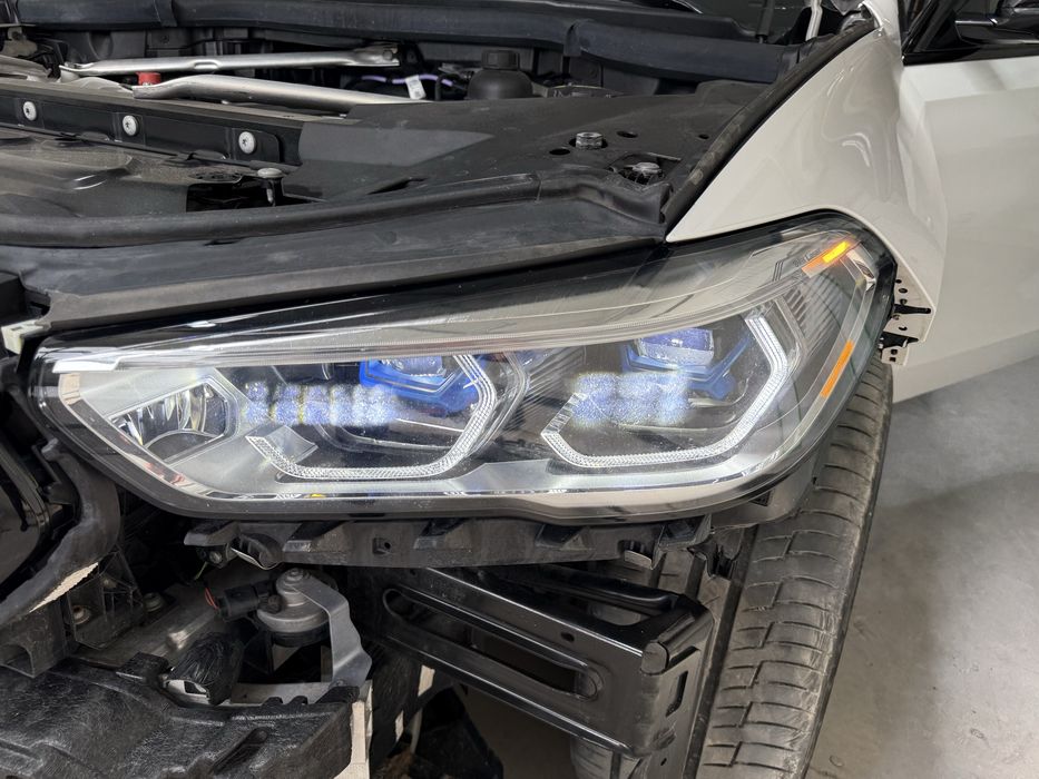 BMW G05 G06 X5 X6 Лазерни фарове ОБОРУДВАНИ с модулите