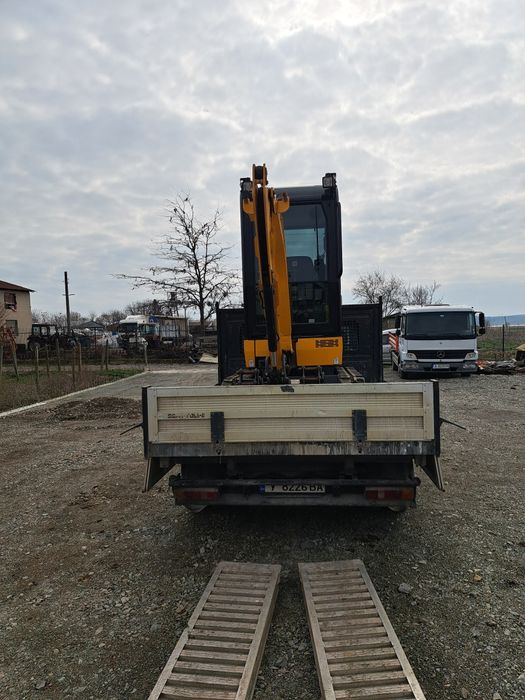 Услуги със Самосвал и Мини багер Ямбол