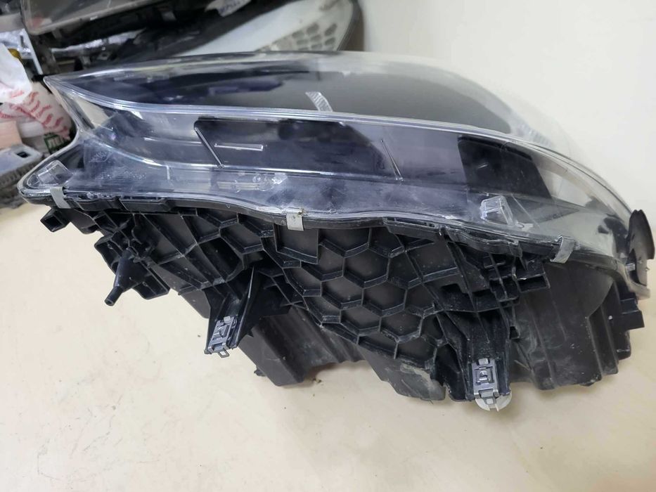 Ляв фар BMW X3 X4 G01 G03 Adaptive LED lqv far бмв 3 4