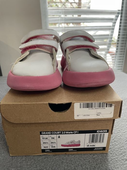 Adidas спортни обувки