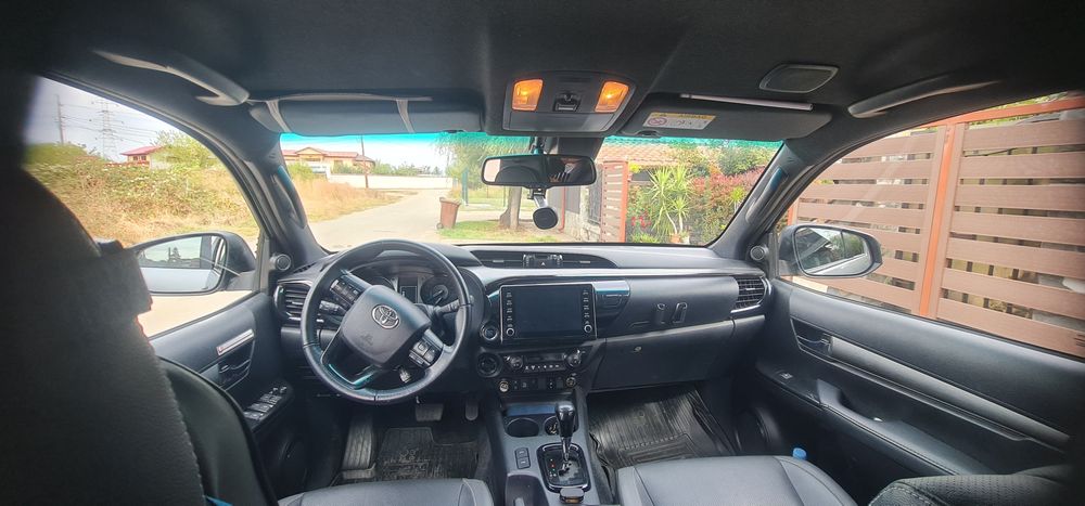 Toyota Hilux 4x4 2.8 diesel 2023