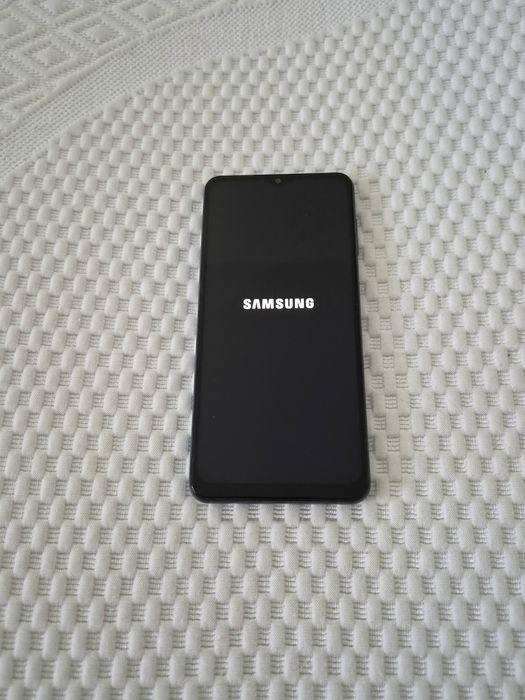 Samsung Galaxy A12