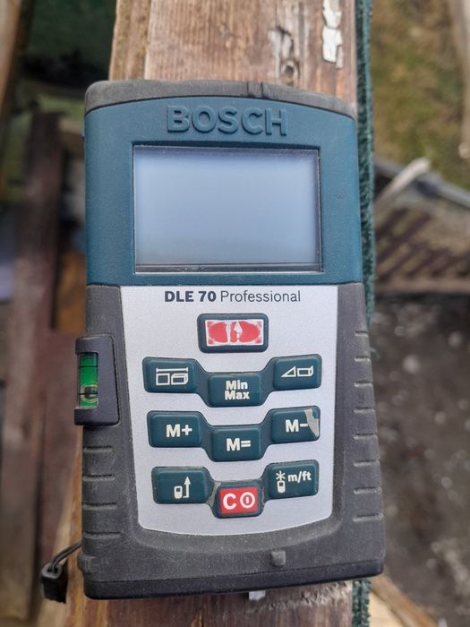 Telemetru Bosch DLE 70