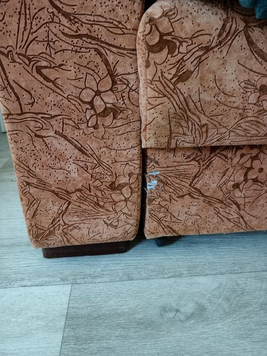 Продам диван б/у