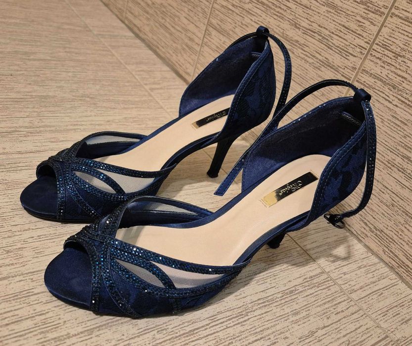 Дамски официални обувки и чанта (комплект)