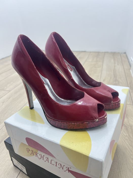 Продам туфли и сапоги