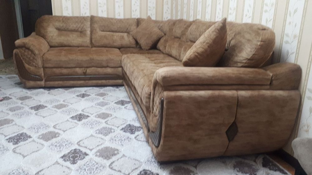 Продам диван в отличном состоянии