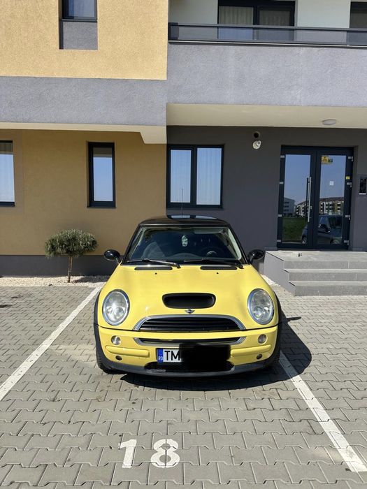 Mini Cooper 1.6 benzină, 2003, 180.000 km, înmatriculată
