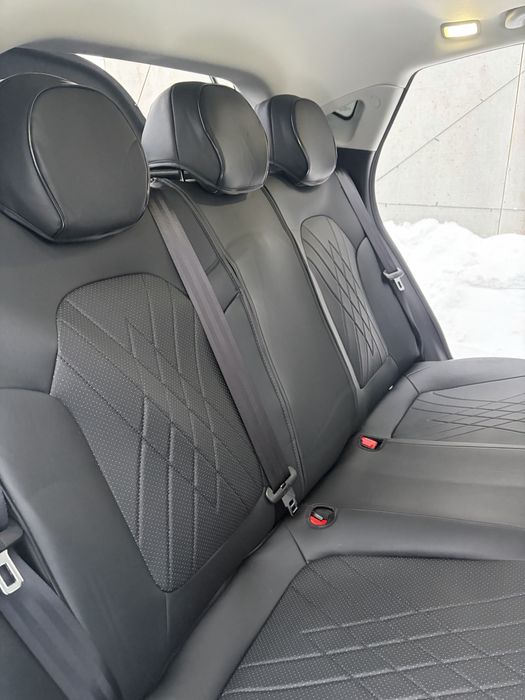 Продам Чехлы JAC J7