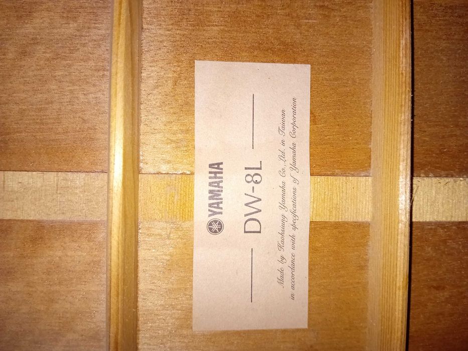 Yamaha-DW- 8L акустична китара