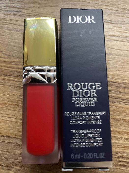 Червило Dior 999