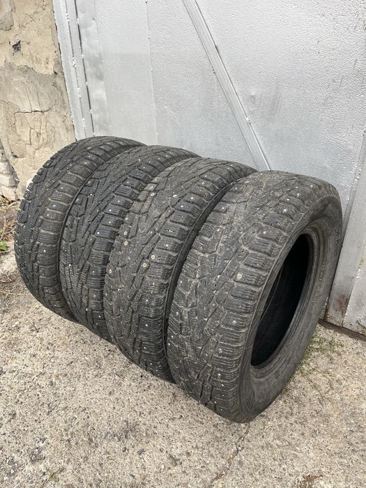 Продам резину на Ниву УАЗ