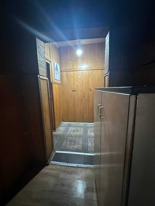 Юнусабад-13 А.Дониш, недалеко ТРЦ Мегапланет,  3\9\9