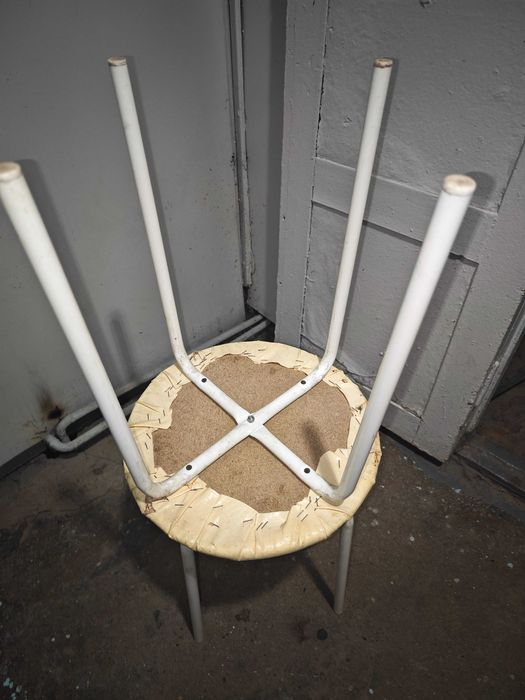 Табурет табуреты табуретка станция метро Москва