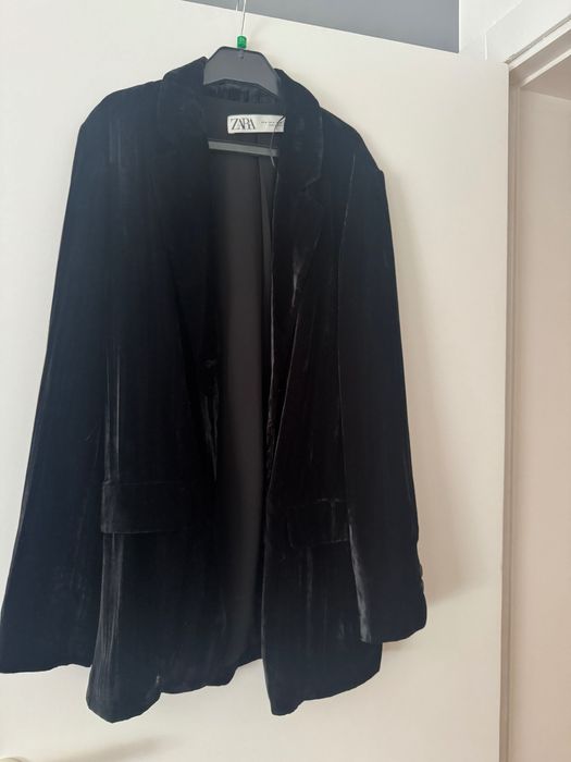 Панталон и сако на ZARA черно кадифе