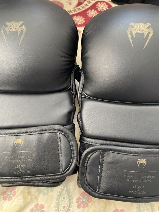 Мма перчатка, оргинал VENOM