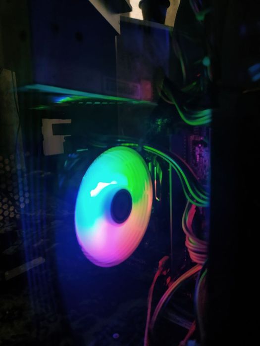 Kompyuter Igrovoy va kuchli programmalar uchun