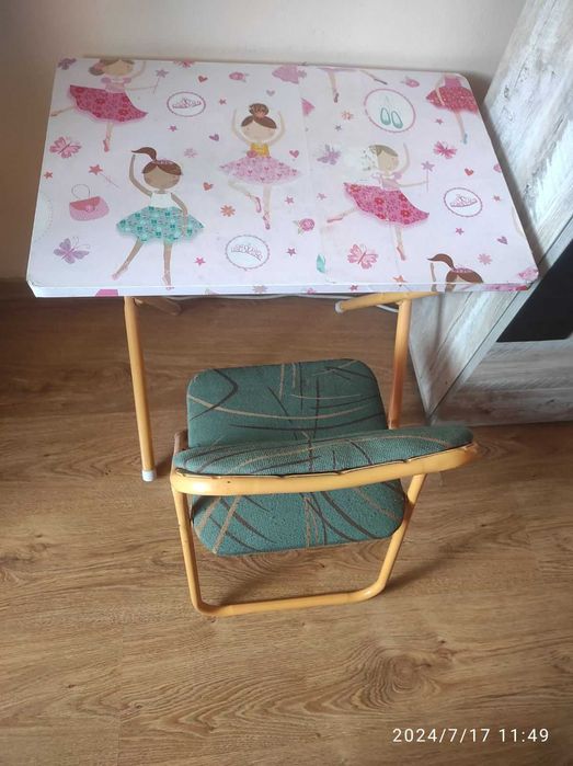 Детска масичка + столче.