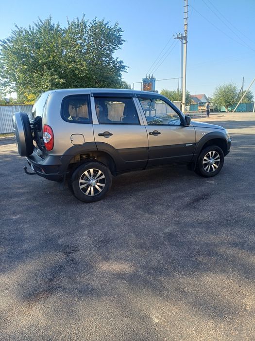 Продам Шевроле ниву