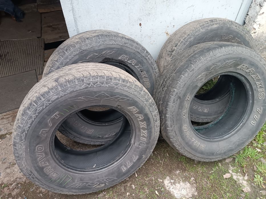 Продам шины бу.R-16