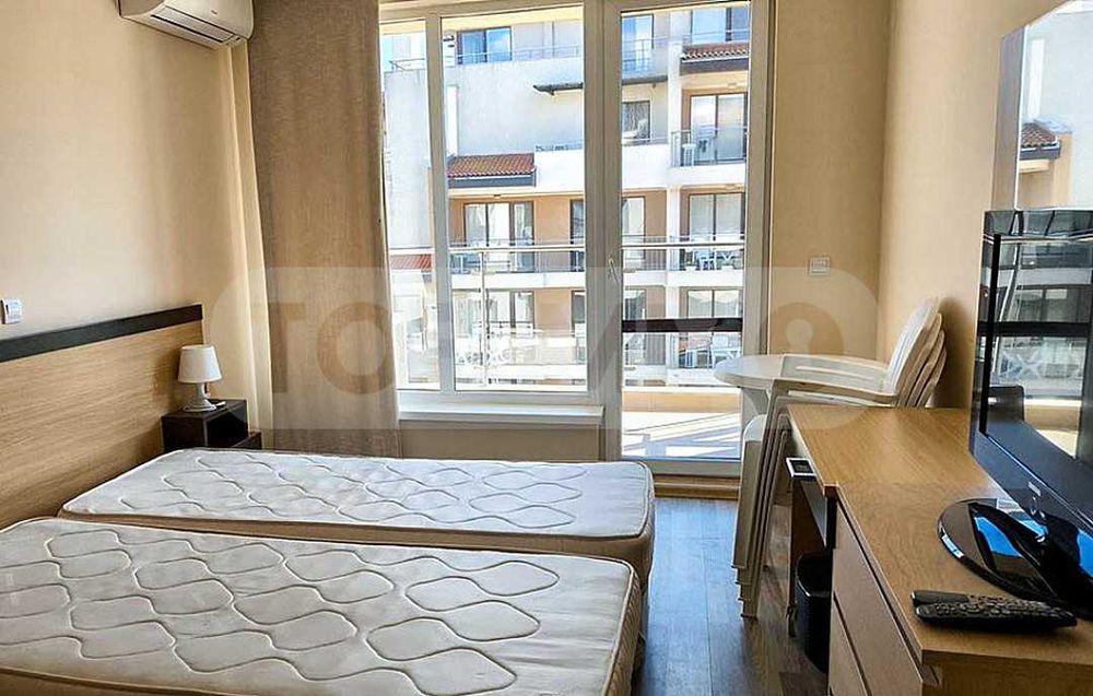 Двустаен апартамент до брега на морето в град Обзор