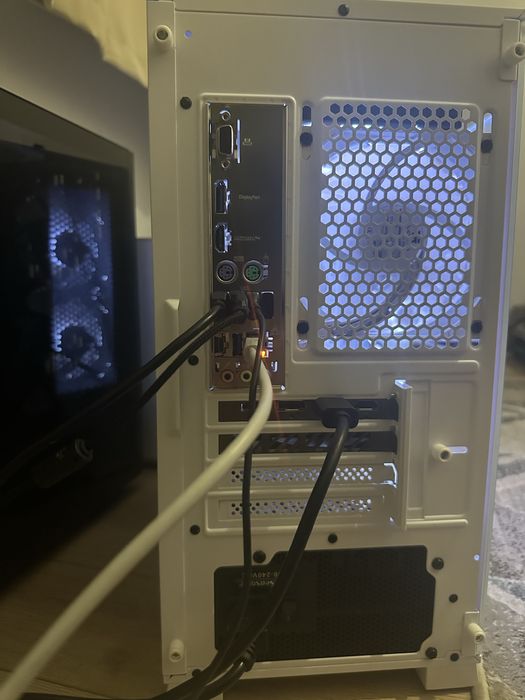 PC Gaming High-End – i5 13600KF + RTX 4060 Ti 16GB DDR6