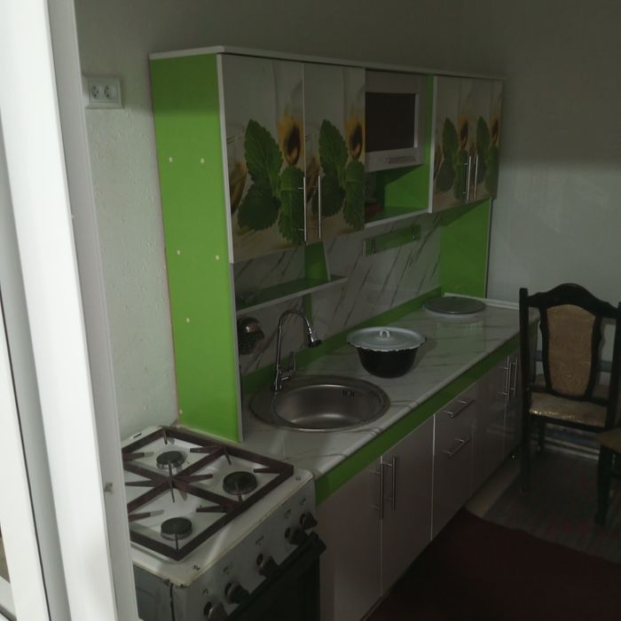 Kvartira Ijaraga uy xonalari beriladi yengi qurildi hali odam yasha