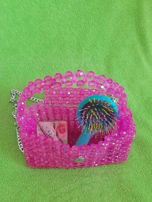 Продаётся сумочка из бусин