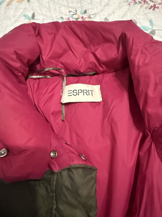Женская легкая куртка Esprit (Размер M) цвет хаки