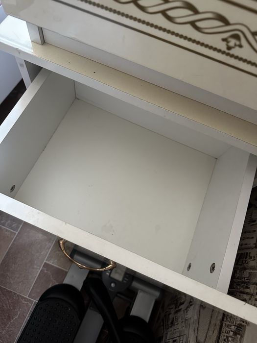 Продается спальный гарнитур в отличном состоянии