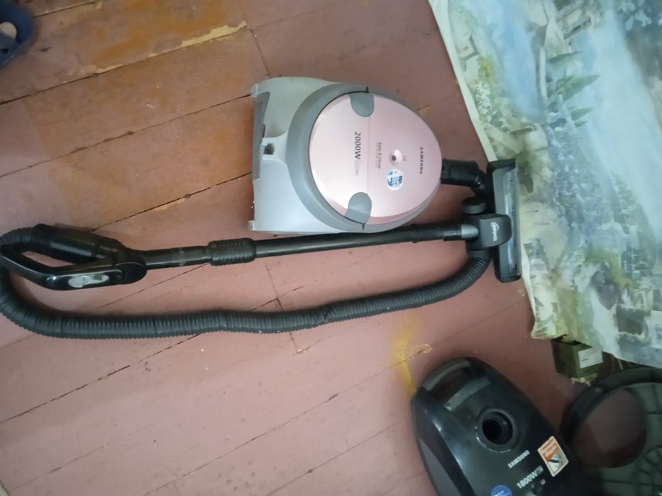 Пылесос Самсунг-2000 Ватт