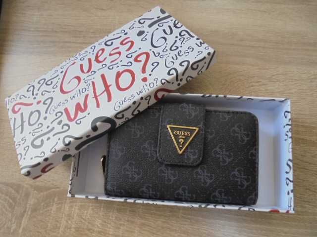 Портмонета на ''GUESS''
