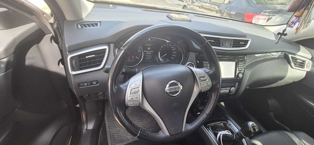 Nissan x-trail 4*4. 1.6 diesel euro 5 suv