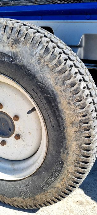 Гуми за трактор косачка