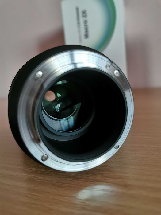обективи Laowa 60mm/100mm f/2.8 2X Ultra Macro APO - Sony E (FE) - 500€