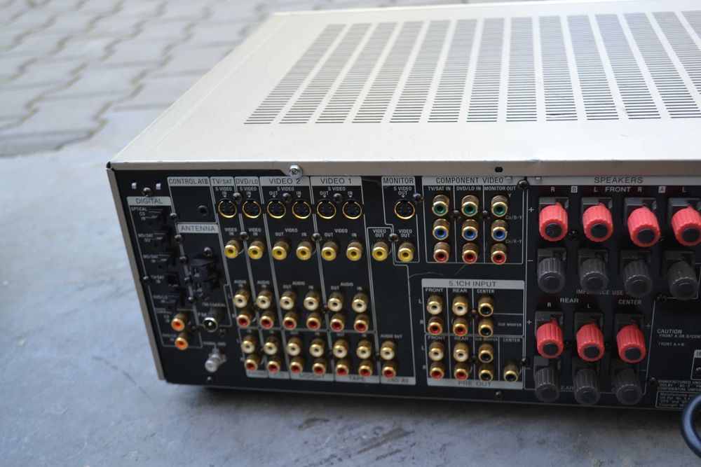 Amplificator Sony STR-V 555 ES