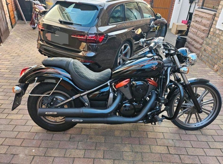 Kawasaki VN 900 Vulcan Custom -2011