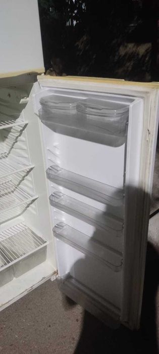 Холодильник STINOL 180 см