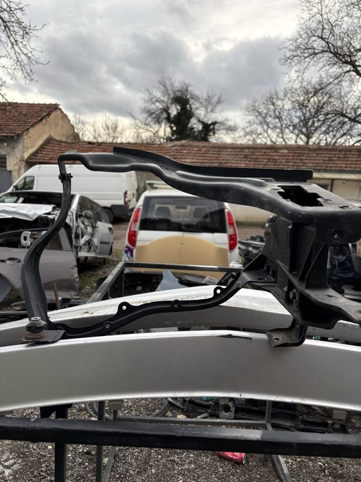 Части за mercedes w212