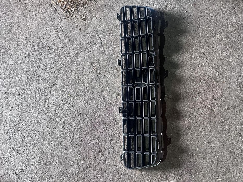 Решетка за волво s60 2003г