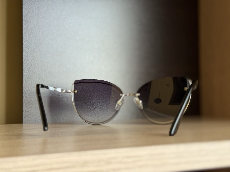 Слънчеви очила Guess