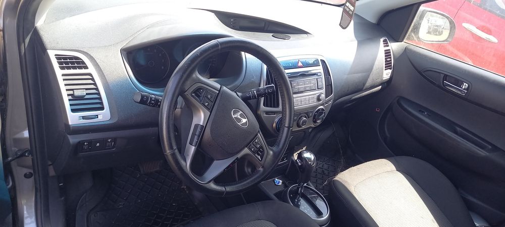 Hyundai i20 1.4 бензин Facelift на части