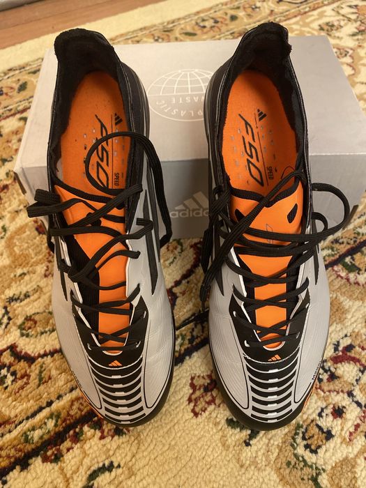 Adidas F50.