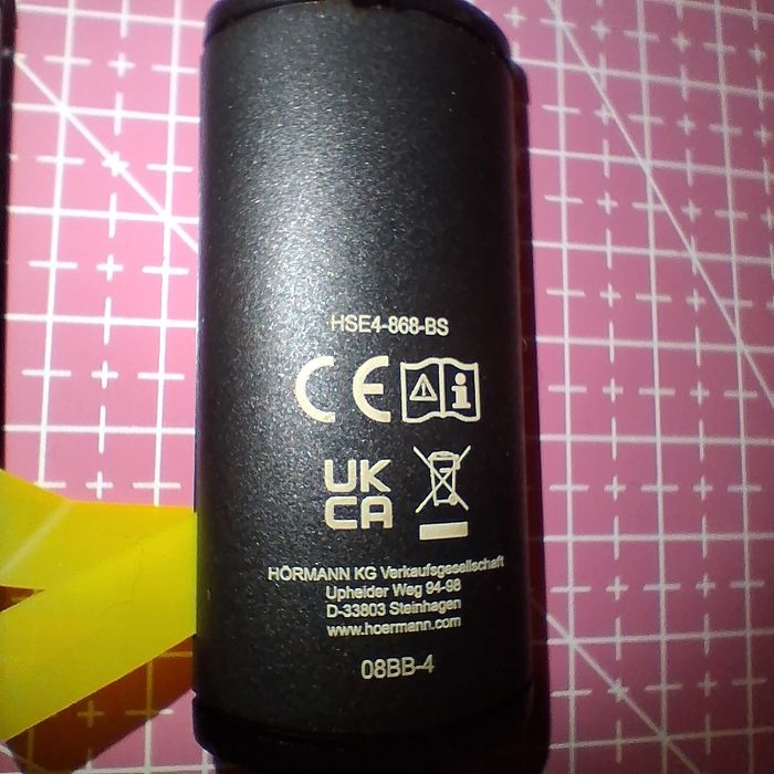 Дистанционно управление HÖRMANN за гаражни врати HSE4-868-BS (BiSecur)