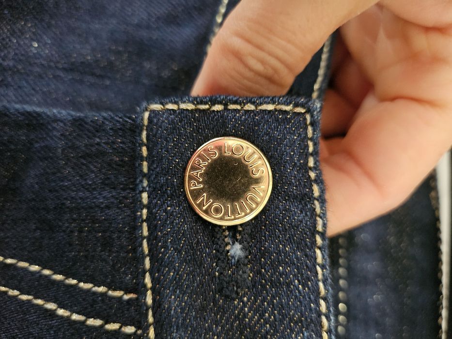 Louis Vuitton blugi originali.