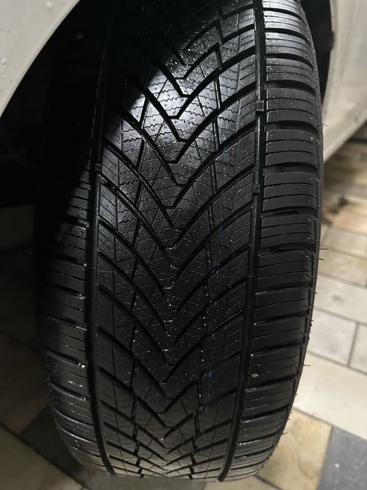 jentra diska 205/45/17R