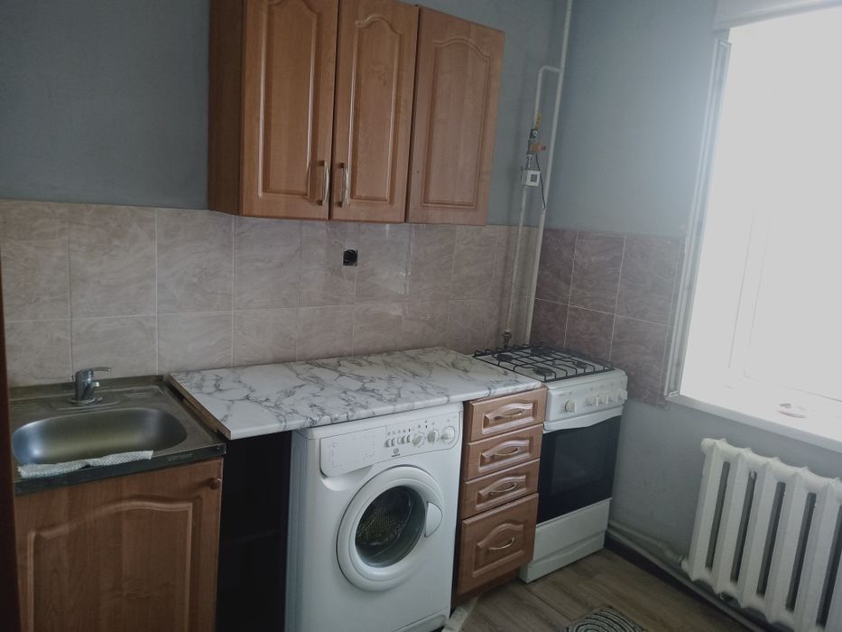 Продам кух мебель  бу